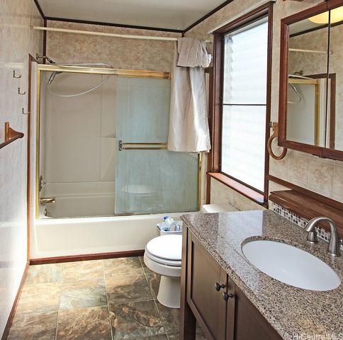 98-360 Koauka Loop 217, Aiea, HI 96701