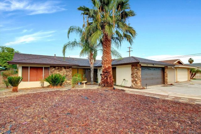 415 S Gilbert St, Hemet, CA 92543