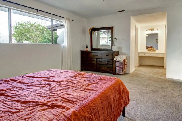 415 S Gilbert St, Hemet, CA 92543