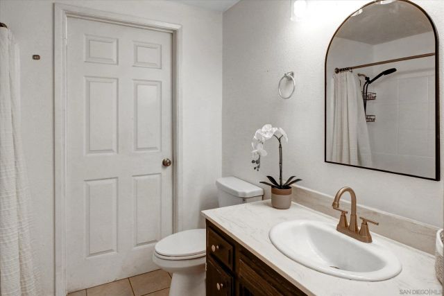 415 S Gilbert St, Hemet, CA 92543