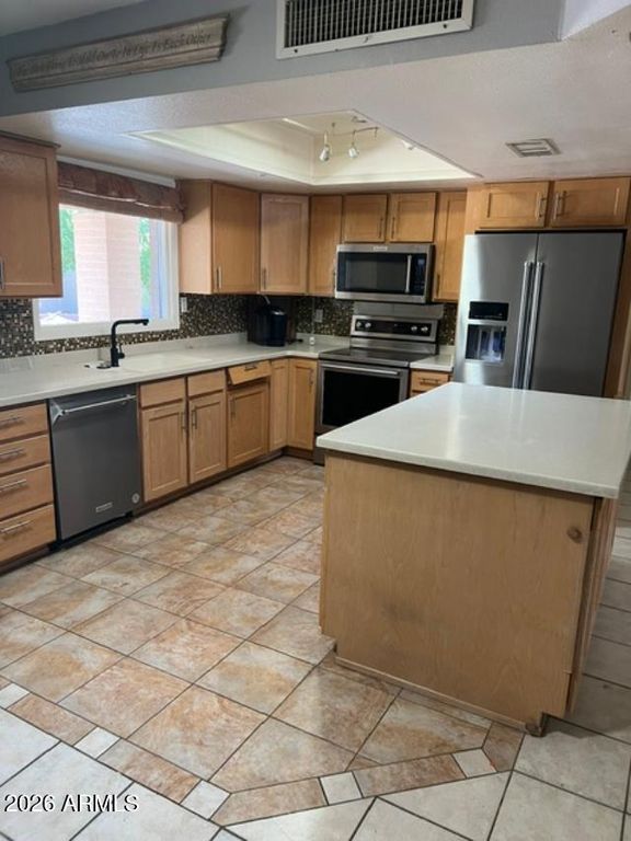 1365 W MESETO Avenue, Mesa, AZ 85202 — photo 2