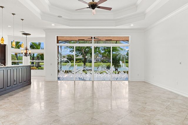 10684 Whitewind Circle, Boynton Beach, FL 33473