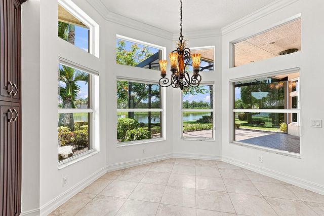 10684 Whitewind Circle, Boynton Beach, FL 33473