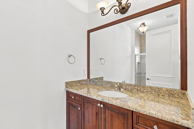 10684 Whitewind Circle, Boynton Beach, FL 33473