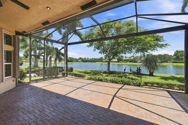 10684 Whitewind Circle, Boynton Beach, FL 33473