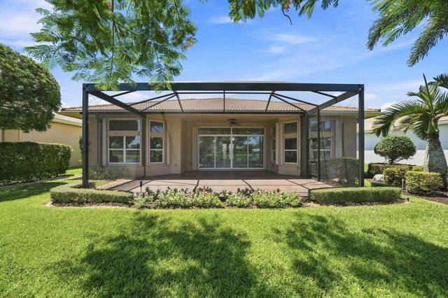 10684 Whitewind Circle, Boynton Beach, FL 33473