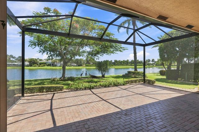 10684 Whitewind Circle, Boynton Beach, FL 33473