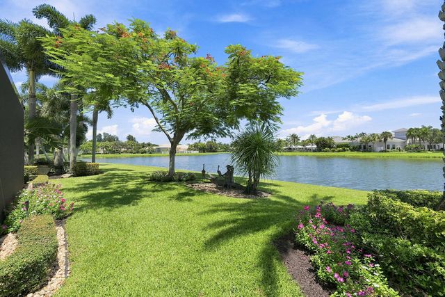 10684 Whitewind Circle, Boynton Beach, FL 33473