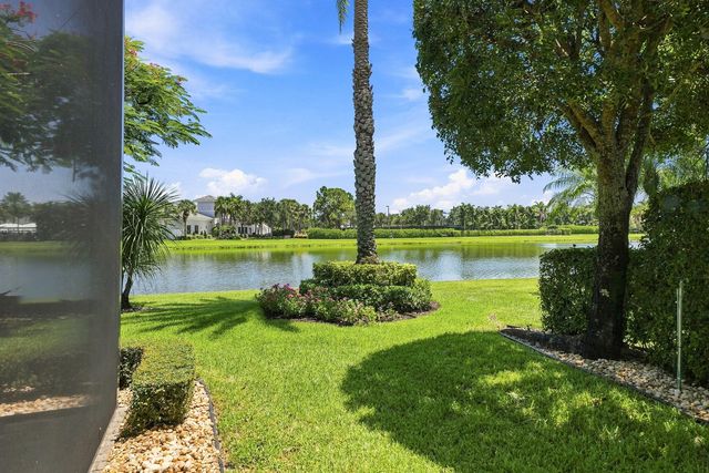 10684 Whitewind Circle, Boynton Beach, FL 33473
