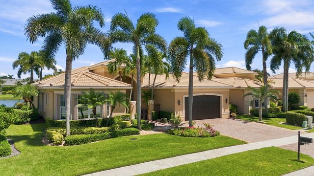 10684 Whitewind Circle, Boynton Beach, FL 33473
