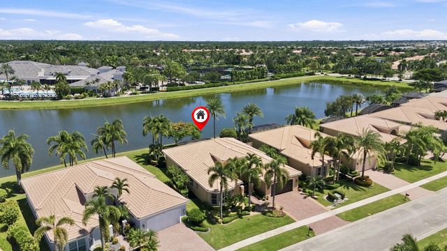 10684 Whitewind Circle, Boynton Beach, FL 33473