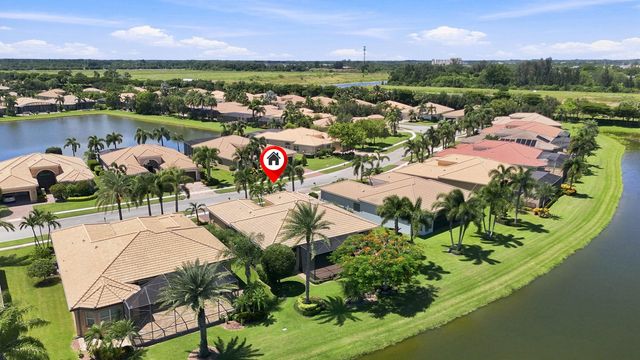 10684 Whitewind Circle, Boynton Beach, FL 33473