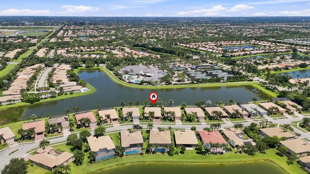 10684 Whitewind Circle, Boynton Beach, FL 33473