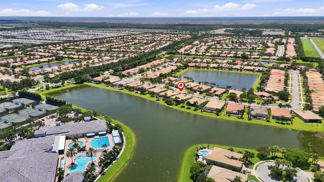 10684 Whitewind Circle, Boynton Beach, FL 33473