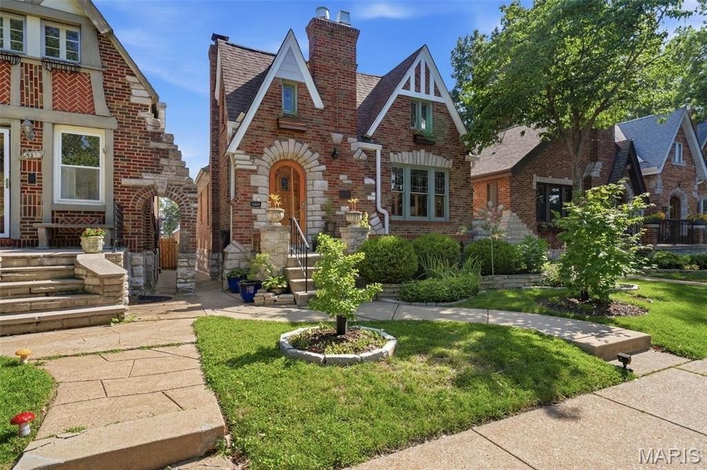 5724 Itaska Street, St Louis, MO 63109