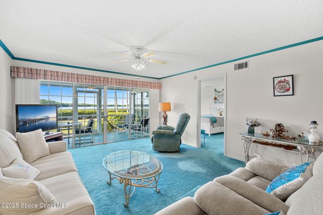 630 S Brevard Avenue 1116, Cocoa Beach, FL 32931