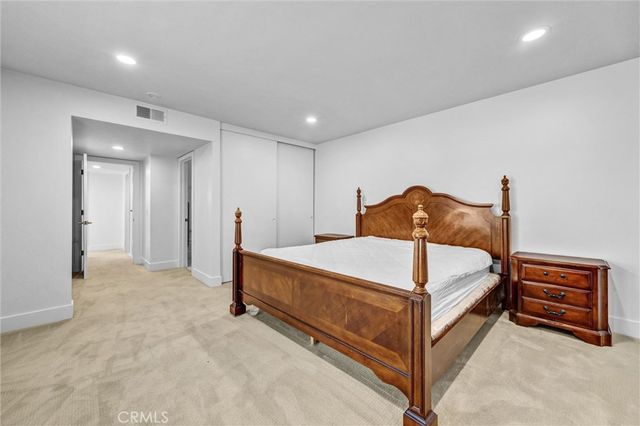 1 Tanglewood, Irvine, CA 92604