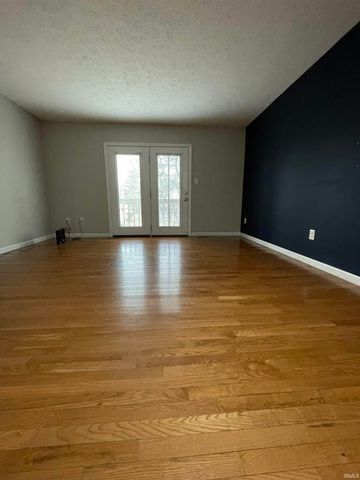 2350 S Henderson Street, Bloomington, IN 47401