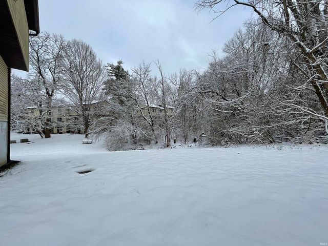 2350 S Henderson Street, Bloomington, IN 47401