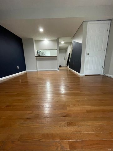 2350 S Henderson Street, Bloomington, IN 47401