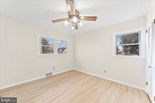 201 TRIMBLE BLVD, Brookhaven, PA 19015