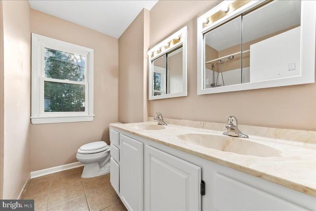 201 TRIMBLE BLVD, Brookhaven, PA 19015