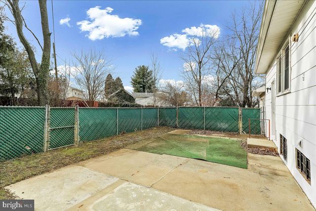 201 TRIMBLE BLVD, Brookhaven, PA 19015