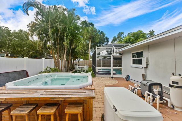 10367 135TH STREET, Largo, FL 33774