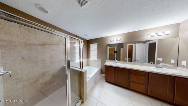 15695 LEXINGTON PARK Boulevard, Jacksonville, FL 32218