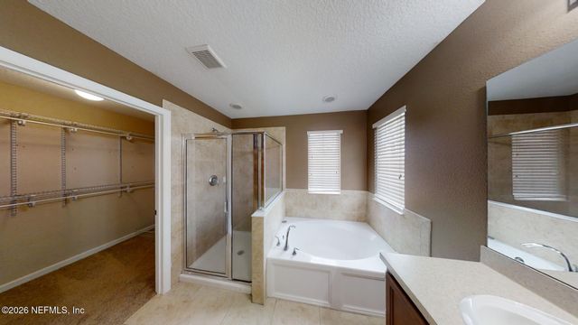 15695 LEXINGTON PARK Boulevard, Jacksonville, FL 32218