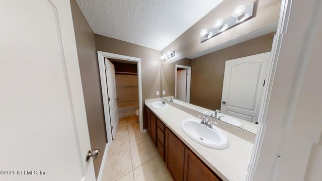15695 LEXINGTON PARK Boulevard, Jacksonville, FL 32218