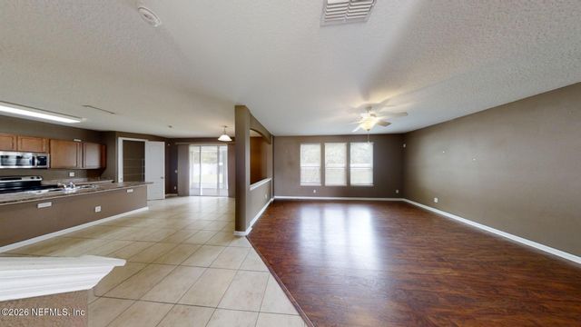 15695 LEXINGTON PARK Boulevard, Jacksonville, FL 32218