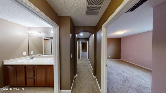 15695 LEXINGTON PARK Boulevard, Jacksonville, FL 32218