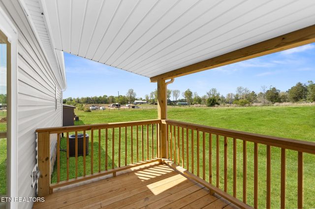 209 County Road 784A, Etowah, TN 37331