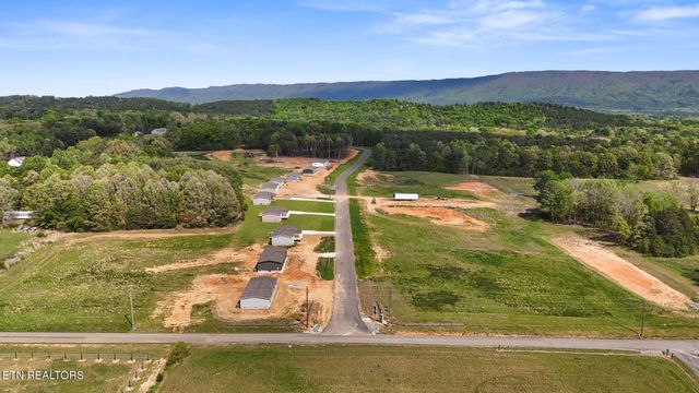 209 County Road 784A, Etowah, TN 37331