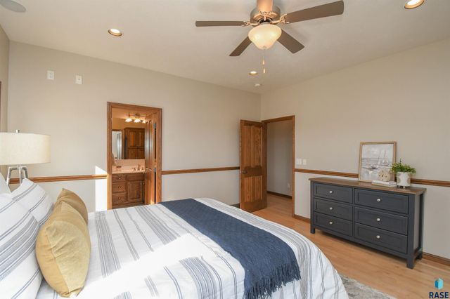 601 Emmett Trl Trail, Harrisburg, SD 57032