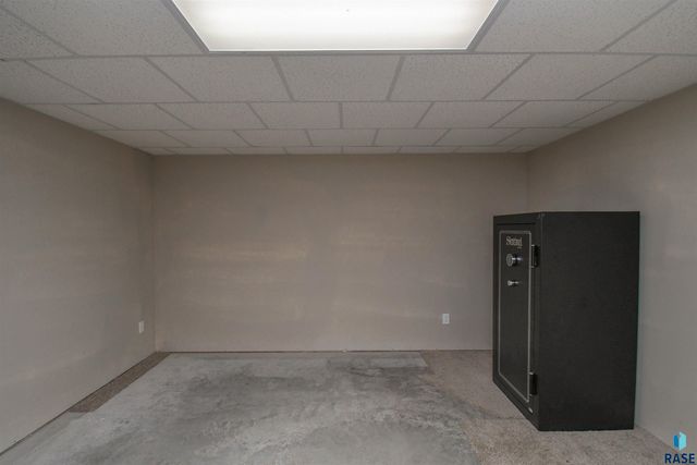 601 Emmett Trl Trail, Harrisburg, SD 57032