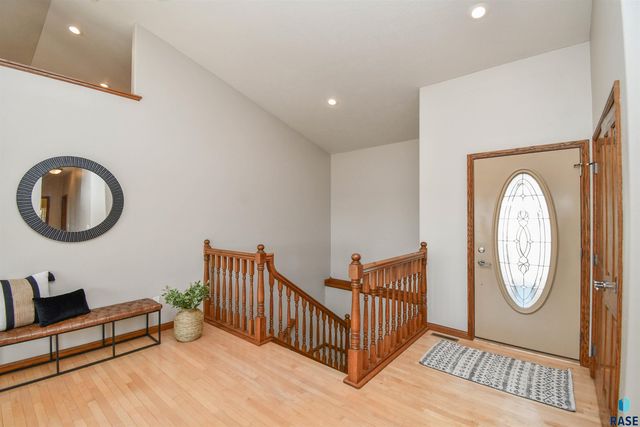 601 Emmett Trl Trail, Harrisburg, SD 57032