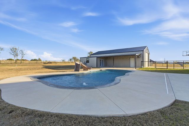 1000 Boulder Road, Weatherford, TX 76085