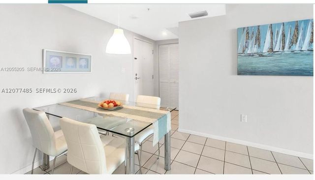 800 Claughton Island Dr. 1204, Miami, FL 33131