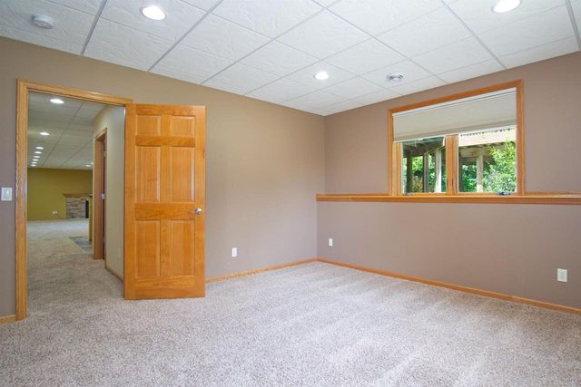 3096 Castleton Crossing, Sun Prairie, WI 53590