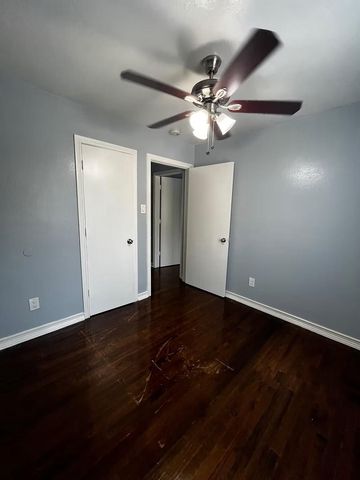 1013 Ruthven Street, Houston, TX 77019