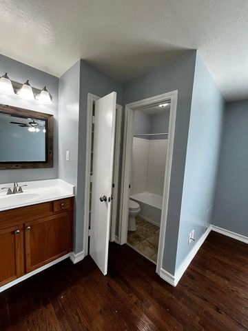 1013 Ruthven Street, Houston, TX 77019