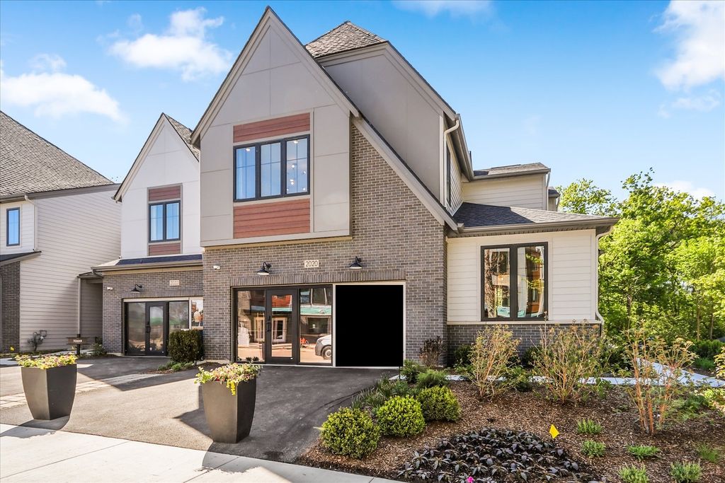 2068 Iron Ridge Lane, Naperville, IL 60563