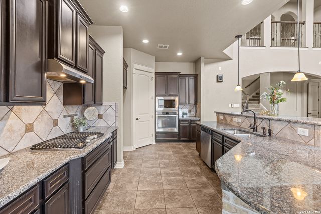 14722 RIFLEMAN RD, San Antonio, TX 78254