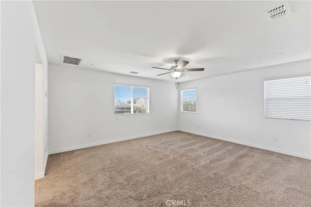 6690 E Adena, Fresno, CA 93727