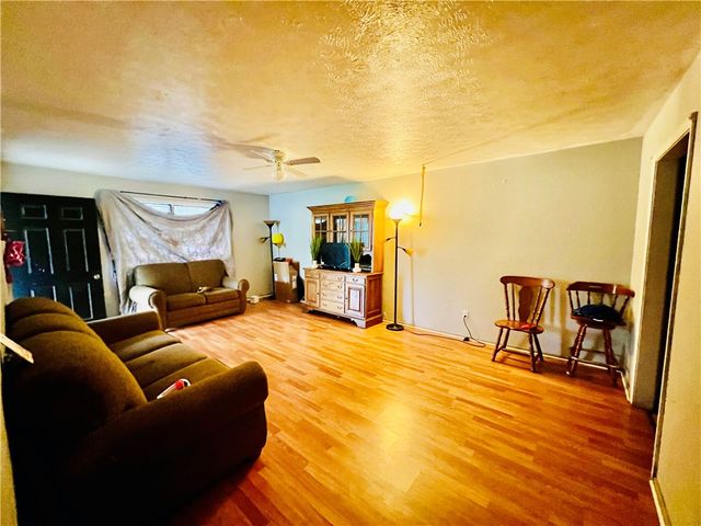 601 Buell Place, Green Forest, AR 72638
