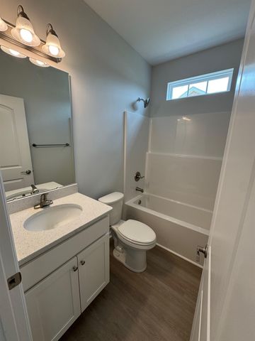 704 Fair Weather Dr, Conway, SC 29527