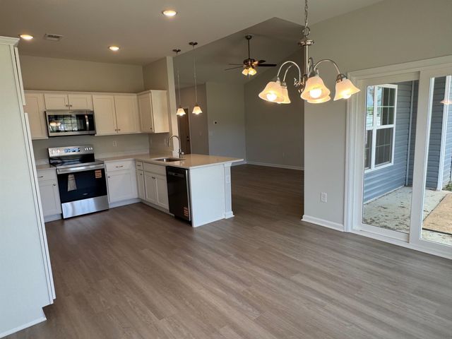 704 Fair Weather Dr, Conway, SC 29527