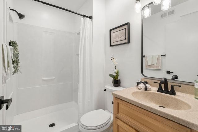903 LINDSEY CT, Marlton, NJ 08053